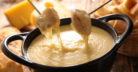fondue-de-queso-una-delicia-invernal